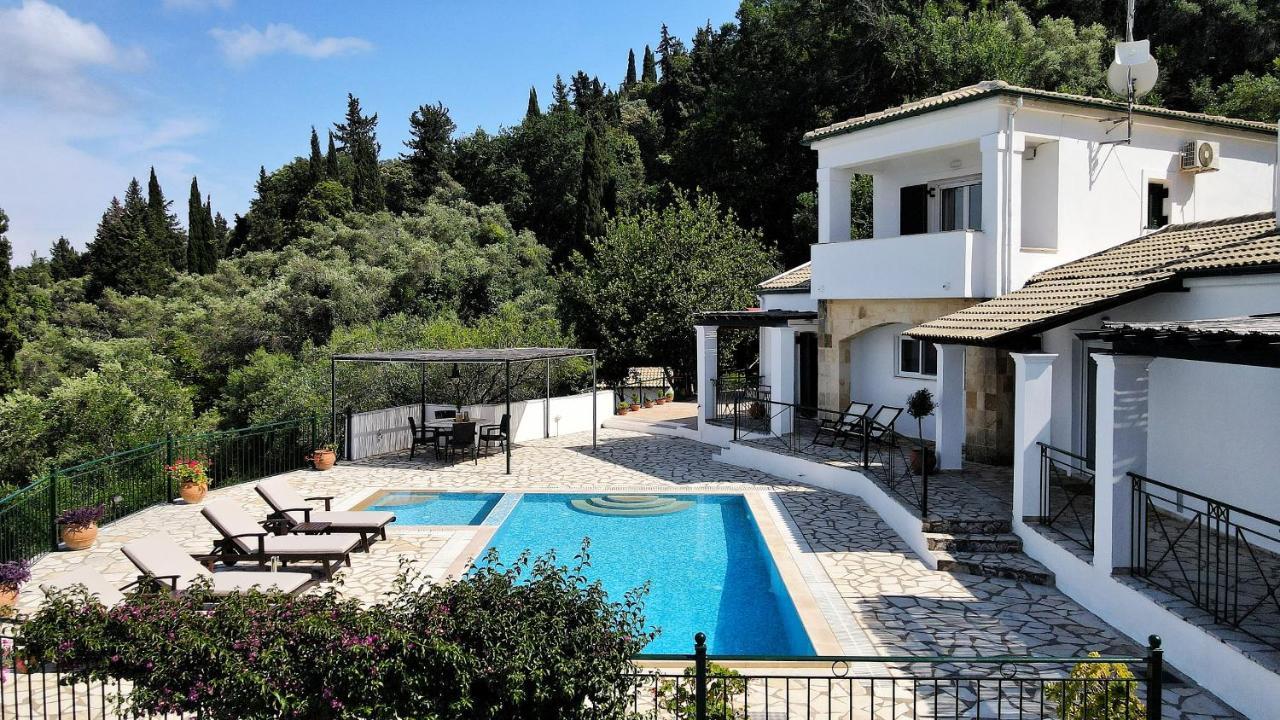 Villa Boukari Chlomos Экстерьер фото